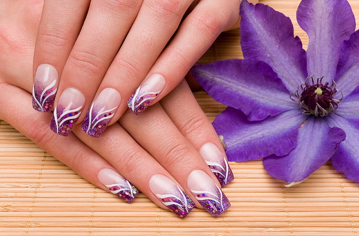 фиолетовые лаки для ногтей, цветок, руки, маникюр, HD обои