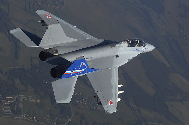 chasseur à jet gris et bleu, mig-35, fulcrum-f, bureau de design de Mikoyan, ciel, Fond d'écran HD