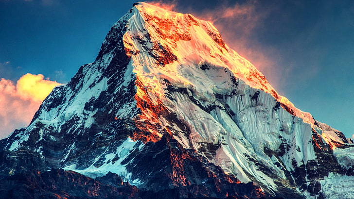 grauer Berg, grauer Berg bedeckt von Schnee während der goldenen Stunde, Natur, Berge, Mount Everest, Landschaft, Winter, Schnee, China, Sonnenuntergang, schneebedeckte Spitze, Himalaya, windig, Wolken, Sonnenlicht, Annapurna, HD-Hintergrundbild