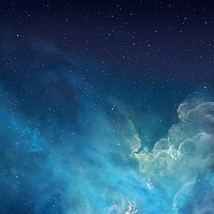 Ilustración de nubes blancas y azules, nebulosa azul y verde azulado, Apple Inc., galaxia, espacio, cielo, iOS 7, estrellas, nebulosa, arte espacial, Fondo de pantalla HD HD wallpaper