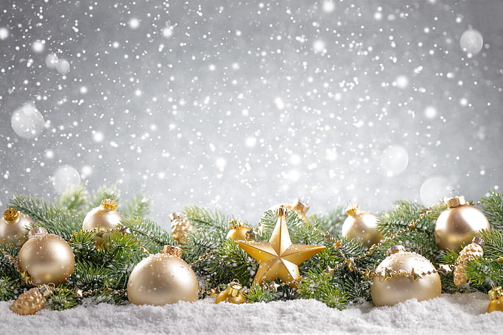 emas pernak-pernik Natal, musim dingin, salju, dekorasi, bola, pohon, Tahun Baru, Natal, Selamat Natal, Xmas, manusia salju, Wallpaper HD