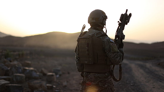 czarny pistolet maszynowy, wojskowy, karabinek m4, pistolet, żołnierz, AR-15, Tapety HD HD wallpaper