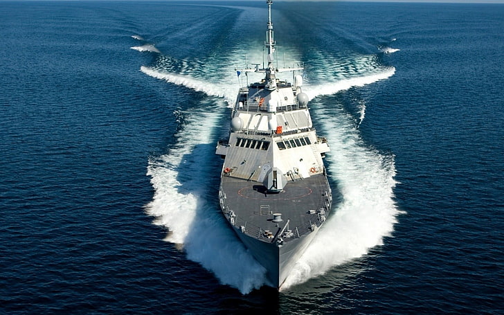бял и сив военен кораб, кораб, военен, война, вода, море, военен кораб, HD тапет