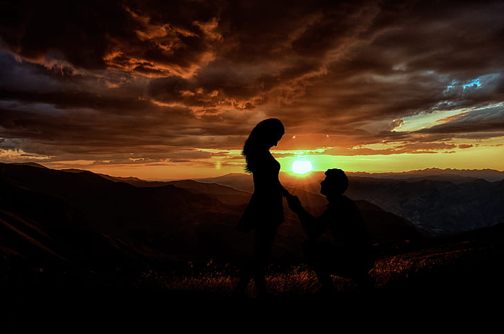 زوجين ، صورة ظلية ، عشاق ، اقتراح ، غروب الشمس ، الفجر ، الشروق ، 4K، خلفية HD