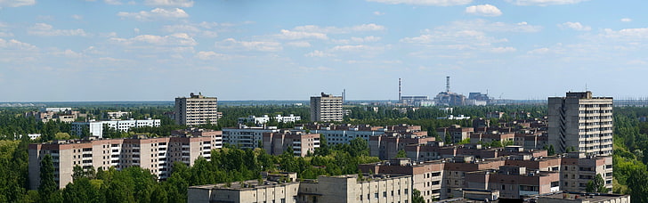 pripyat ucraina città fantasma chernobyl centrale nucleare impianto multiplo panorami radioattivi, Sfondo HD