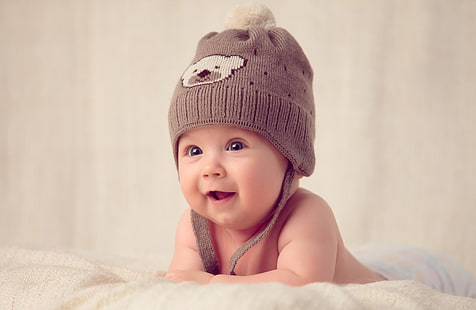 bebeğin gri ve beyaz örgü şapka, çocuk, yüz, tatlı, bebek, çocuk, yenidoğan, HD masaüstü duvar kağıdı HD wallpaper