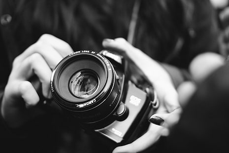 gray-scale photography of person holding DSLR camera, long live, film, gray-scale, photography, person, DSLR camera, new york, manhattan, camera - Photographic Equipment, photographer, photography Themes, photographing, lens - Optical Instrument, people, hobbies, HD wallpaper HD wallpaper