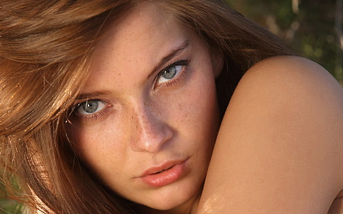 жени червенокоси модели metart списание хора лунички индиана сиви очи 2560x1600 хора модели женски HD арт, жени, червенокоси, HD тапет HD wallpaper