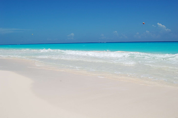 Playa, cristalina, soleada, agua, Fondo de pantalla HD | Wallpaperbetter