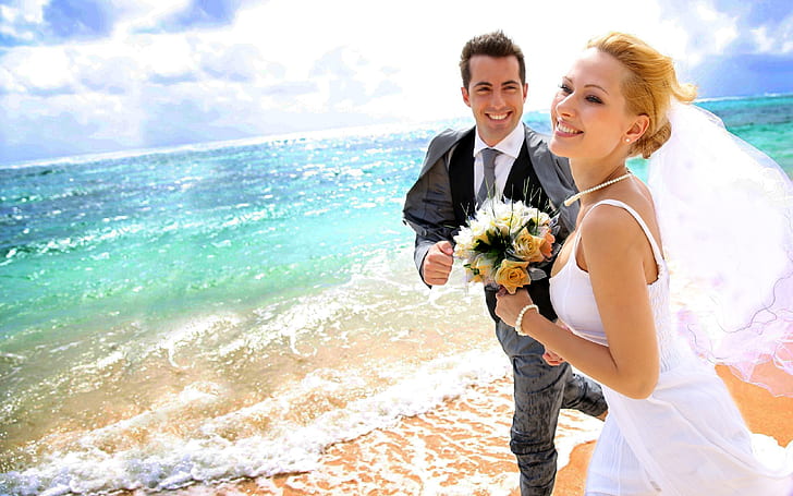 Mann-Frau-Hochzeitsfotos-Meer-Strand-Liebe Paar-HD Wallpaper-2560 × 1600, HD-Hintergrundbild