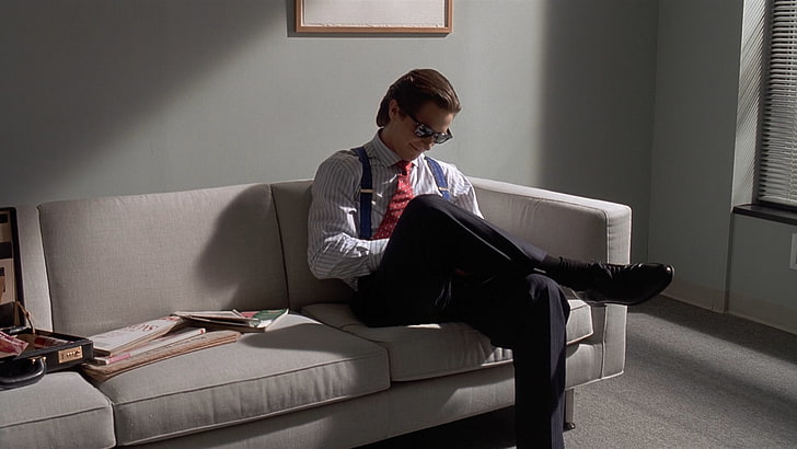 American Psycho, couch, Christian Bale, HD wallpaper