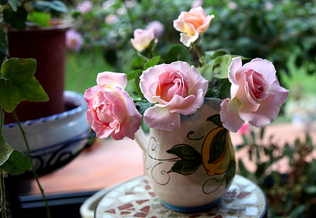 centrotavola rose rosa, rose, fiori, bouquet, vaso, nitidezza, Sfondo HD HD wallpaper