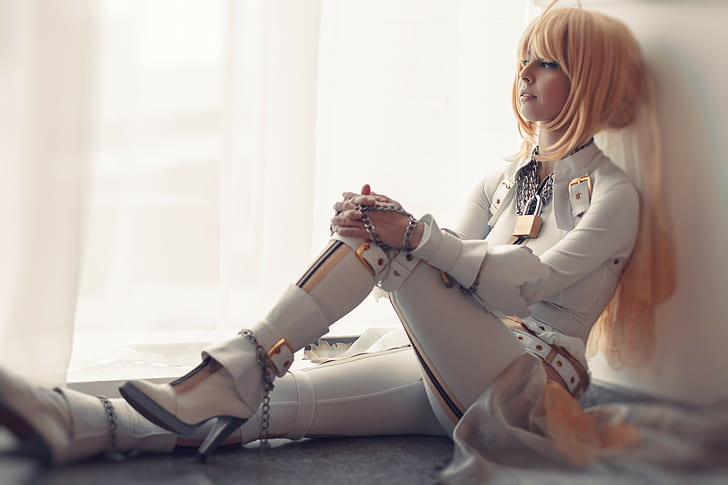 Disharmonica, Saber Bride, long hair, leather boots, Helly von Valentine, cosplay, leather clothing, blonde, sitting, boots, blue eyes, suits, HD wallpaper