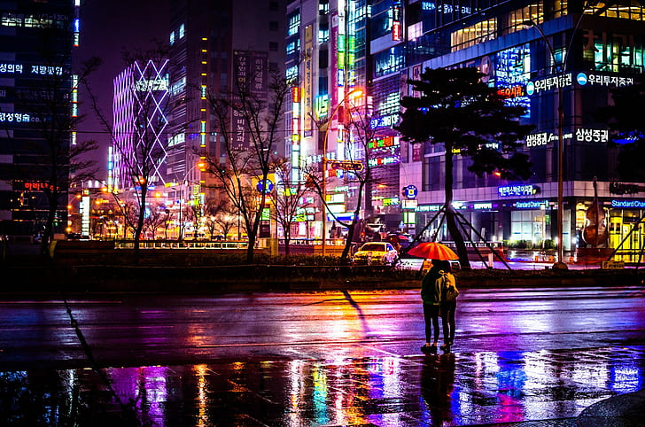 Busan, noche, calle, paisaje urbano, neón, lluvia, paraguas, reflexión, Corea del Sur, Fondo de pantalla HD