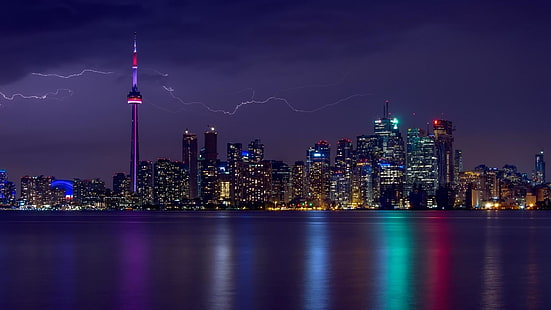 都市の景観、雷、都市、スカイライン、反射、大都市、夜、高層ビル、空、夕暮れ、ダウンタウン、タワーブロック、トロント、オンタリオ、カナダ、 HDデスクトップの壁紙 HD wallpaper