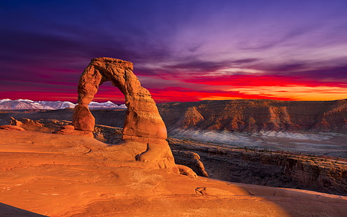 Sunset Red Clouds Delicate Arch Arches National Park Utah United States Hd Wallpapers For Mobile Phones Tablet And Laptops 5200×3250, HD wallpaper HD wallpaper