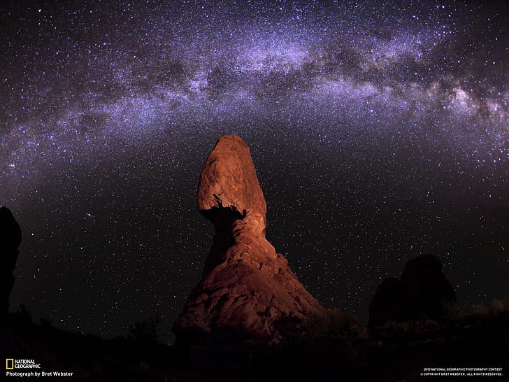 Нощ Млечен път Звезди Галактика Рок Каменна пустиня HD, природа, нощ, звезди, скала, камък, пустиня, галактика, път, млечен, HD тапет