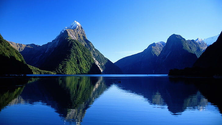 отражение, природа, планина, планинска природа, планински форми на релефа, пустиня, вода, небе, фиорд, езеро, планинска верига, връх Митра, звук Милфорд, Нова Зеландия, Национален парк Fiordland, национален парк, HD тапет