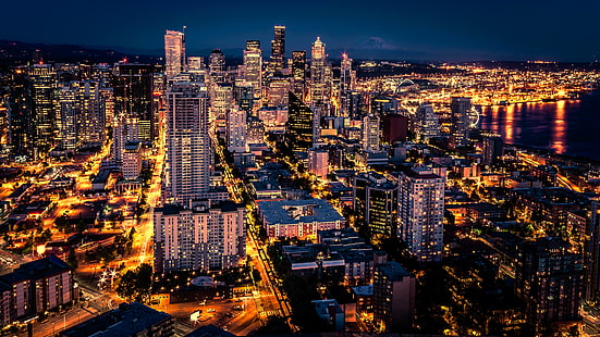 Seattle In The Night Hours The City's Greatest Town State Cityscape Night Wallpaper ความละเอียดสูง HD 3840 × 2160, วอลล์เปเปอร์ HD HD wallpaper