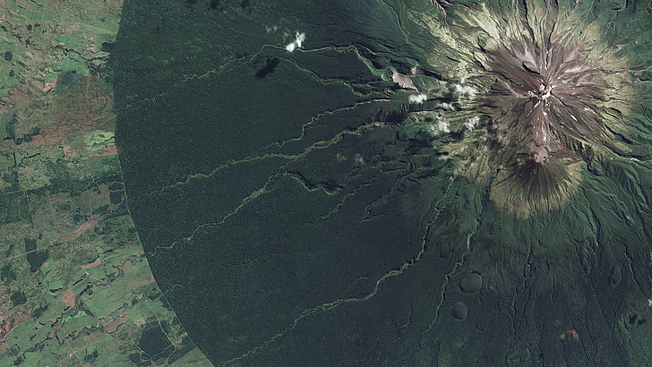 Fotografia satellitare di montagna, natura, paesaggio, veduta aerea, Nuova Zelanda, montagne, foresta, nuvole, campo, Taranaki, vulcano, Sfondo HD