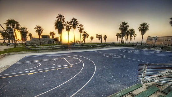 баскетбольная площадка цифровые обои, баскетбол, спорт, спорт, баскетбольная площадка, закат, HD обои HD wallpaper