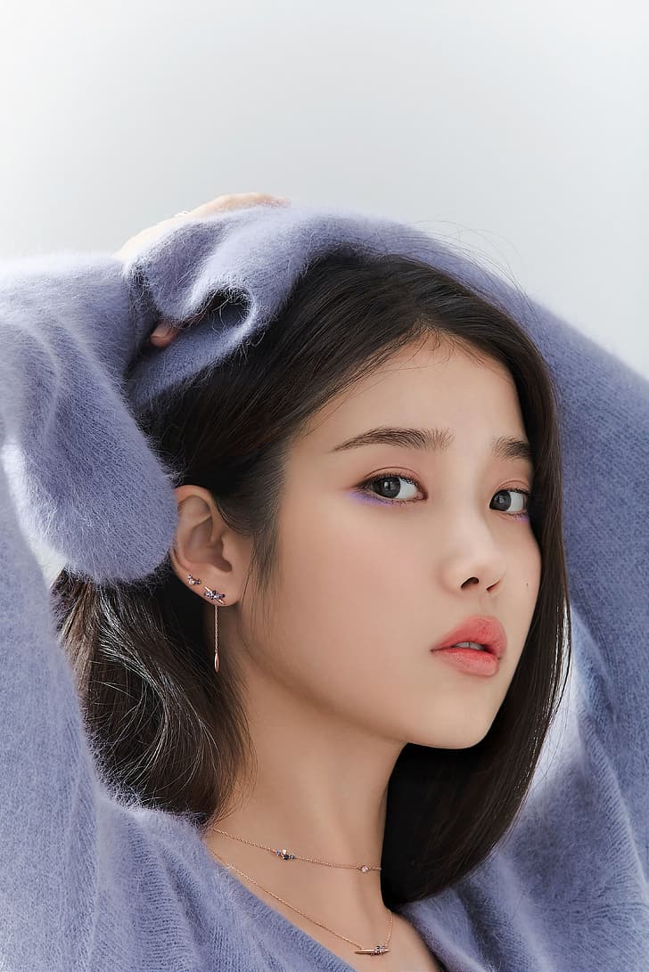 Iu Lee Ji Eun Iu Lee Ji Eun Asian K Pop Korean Brunette Hoods Women Hd Wallpaper Wallpaperbetter