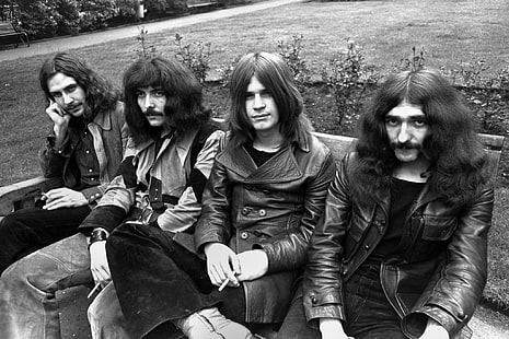 เสื้อแจ็คเก็ตหนังผู้ชายนักดนตรี Black Sabbath Ozzy Osbourne Geezer Butler Toni Iommi Bill Ward ตำนานร็อคสตาร์ขาวดำผมยาววินเทจ, วอลล์เปเปอร์ HD HD wallpaper