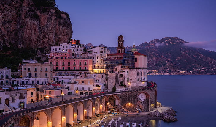 Włochy, Kampania, Amalfi, światła, miasto, Tapety HD