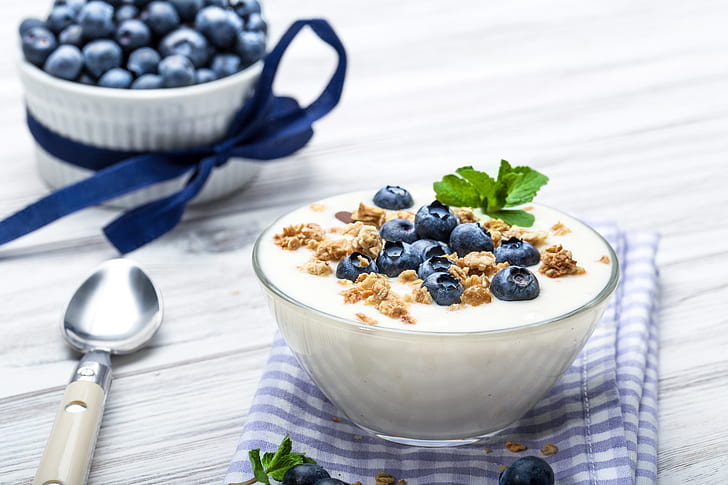 berries, blueberries, spoon, milk, muesli, yogurt, yoghurt, HD wallpaper