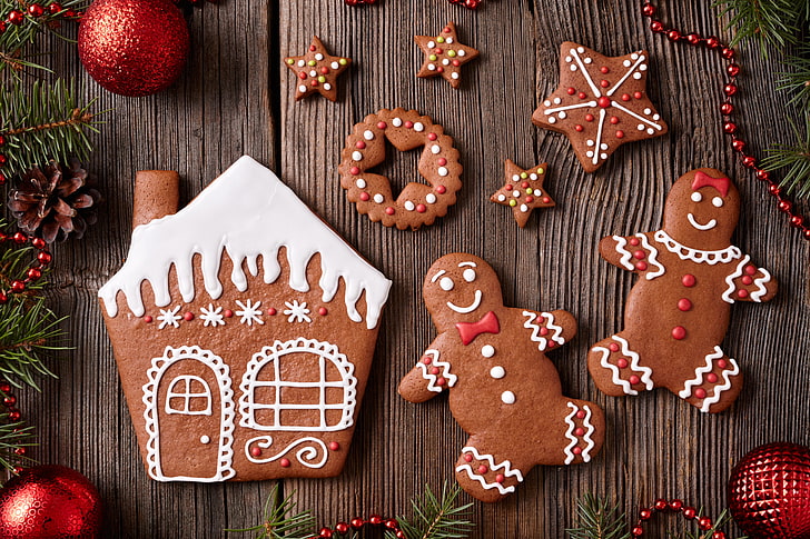 Christmas bread decors, New Year, cookies, Christmas, cakes, sweet, Xmas, glaze, decoration, gingerbread, Merry, HD wallpaper