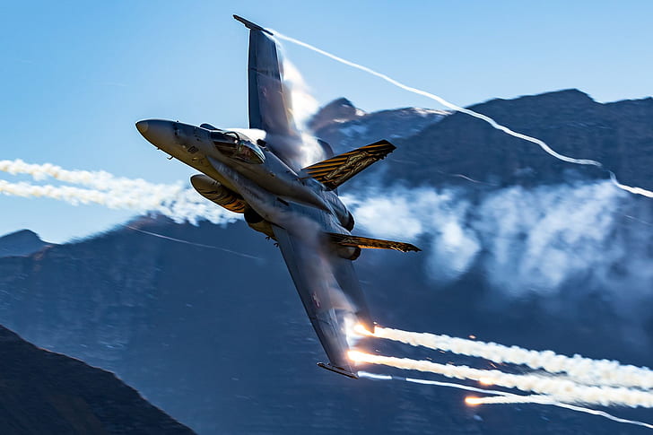 الجبال ، المقاتلة ، LTC ، القوة الجوية السويسرية ، تأثير براندتل - جلويرت ، F / A-18 هورنت، خلفية HD