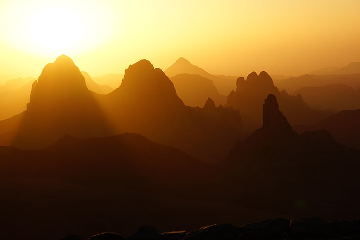 Montagnes du Hoggar, 5 km, lever du soleil, Assekrem, parc national Ahaggar, Fond d'écran HD