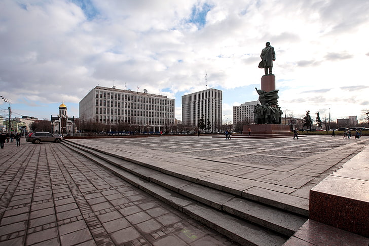 흰색 콘크리트 건물, 지역, 모스크바, 10 월 (칼루가), Russ 내무부 건물, VI Lenin 기념비, Kazanskaya 신의 어머니의 교회 예배당 아이콘, 정의 법무부 건물러시아 페더, HD 배경 화면