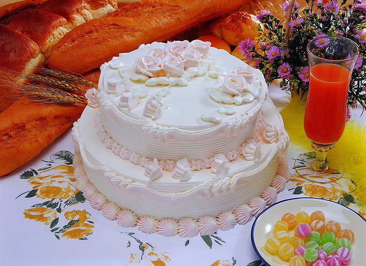 white icing covered cake, cake, cream, flowers, bread, juice, candy, HD wallpaper