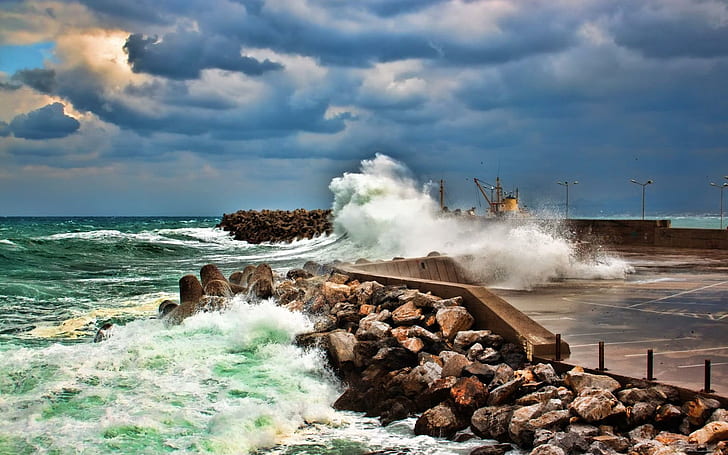 Waves Smashing Sea Breaker Hdr, brown stones near water during daytime, rocks, waves, breaker, clouds, nature and landscapes, HD wallpaper
