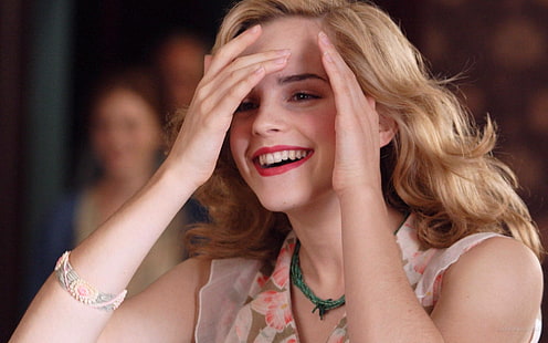 Emma Watson, Emma Watson, actress, bracelets, necklace, smiling, celebrity, women, blonde, long hair, HD wallpaper HD wallpaper