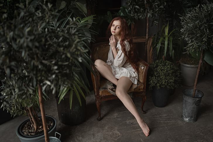 Aleksandr Kurennoi, donne, capelli rossi, piedi nudi, piante, vestiti bianchi, Sfondo HD
