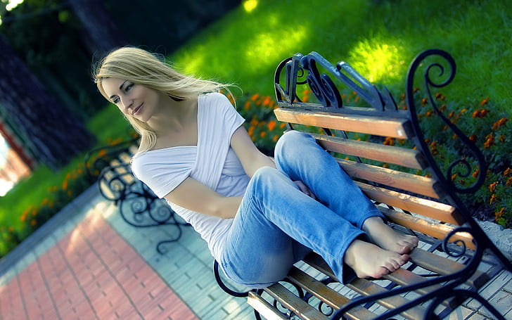 Blonde Girl on Bench, girl, bench, blonde, hot babes and girls, HD wallpaper