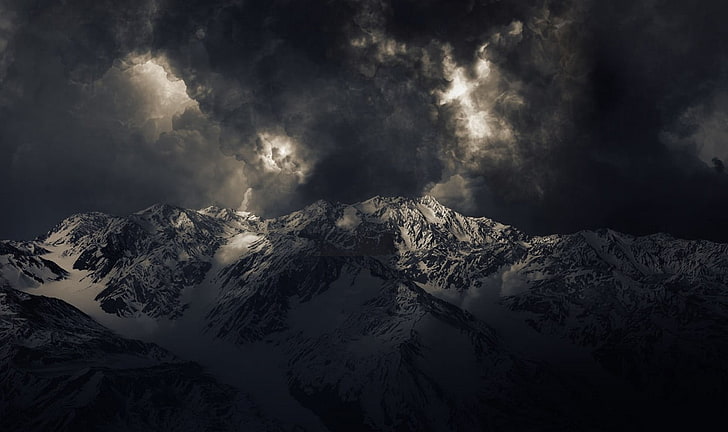 abstrakte Schwarzweiss-Malerei, Landschaft, Natur, Berge, Sturm, dunkle, schneebedeckte Spitze, Sonnenlicht, Gipfel, Wolken, HD-Hintergrundbild