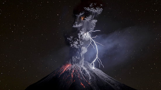извержение вулкана ночью, извержение вулкана, молния, природа, HD обои HD wallpaper