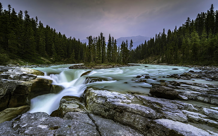 ジャスパー国立公園アルバータ州カナダサンワプタ滝写真風景の壁紙5108×2873、 HDデスクトップの壁紙