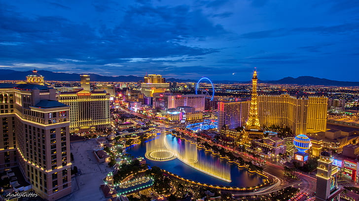 Nevada Kuzey Amerika Bellagio Çeşmesi Ve Çevresindeki Oteller Las Vegas'ta Kozmopolit Otelin Balkonundan Güzel Manzara Duvar Kağıdı Hd 2880 × 1620, HD masaüstü duvar kağıdı