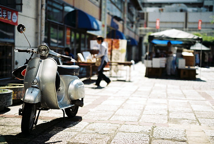 grey motor scooter near stall, In The Light, Light  grey, stall, Vespa, Center, Happiness, flea market, market  market, フリ, 市場, city, town, scooter, スク, タ, Sigma SA, SA-9, F1.4, Art, japan, Agfaphoto, Vista, Plus, agfa, film, motor Scooter, motorcycle, street, urban Scene, outdoors, moped, old-fashioned, people, city Life, retro Styled, HD wallpaper