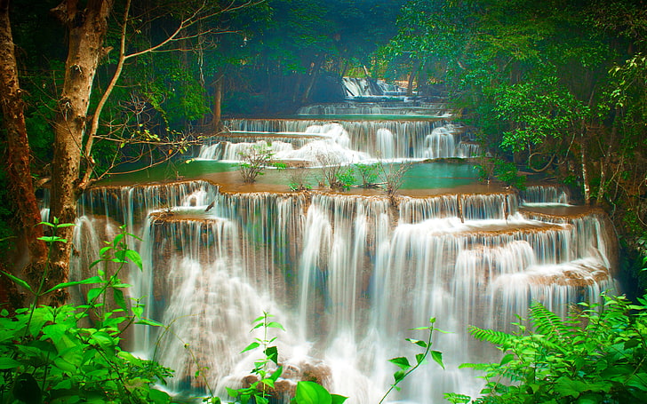 Тропици-Каскада-водопади-зелени-дървета-Хуай-Маекамин-водопад-Канчанабури-водопад-Тайланд-природа-тапет-HD-3840 × 2400, HD тапет