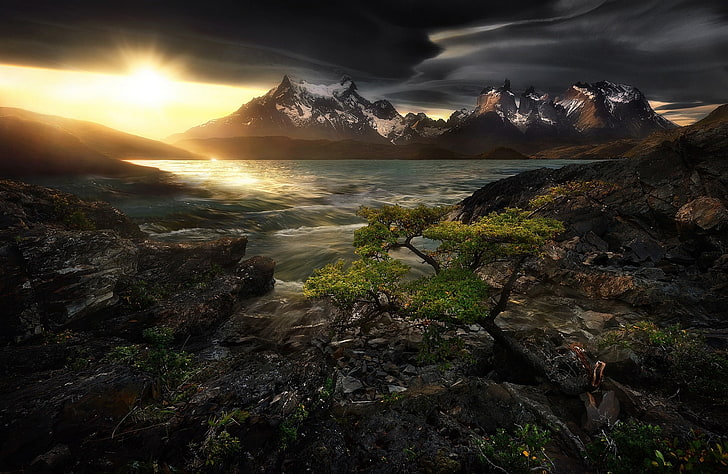 landscape, nature, photography, lenticular clouds, dark, sunset, mountains, sunlight, snowy peak, lake, torres del paine national park, Patagonia, Chile, trees, HD wallpaper