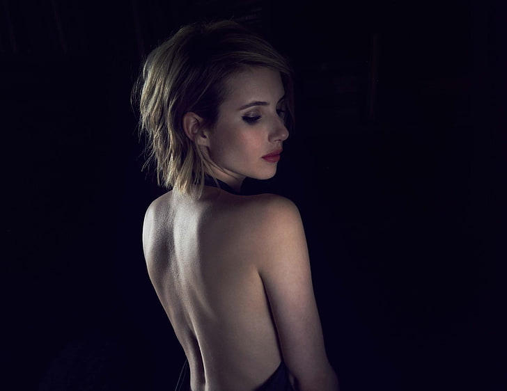 Backless Emma Roberts  2017 Photoshoot, HD wallpaper
