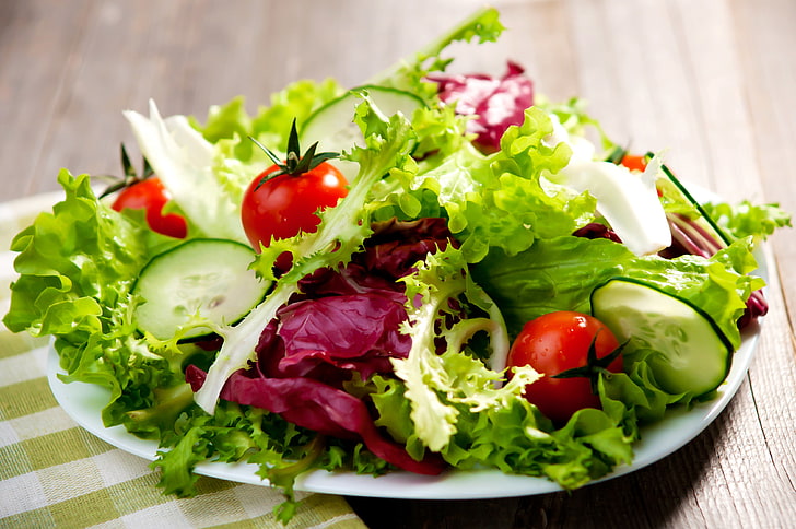 insalata di verdure, verdure, verde, verdure, pomodori, cavoli, cetrioli, insalata verde, Sfondo HD