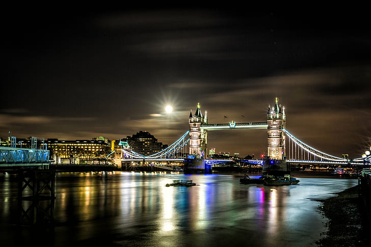 zdjęcie krajobrazowe London bridge, tower bridge, tower bridge, Tower Bridge, Księżyc, krajobraz, London bridge, długa ekspozycja, miasto, pejzaż miejski, fotografia nocna, kanon, Tamiza, słynne miejsce, Londyn - Anglia, Anglia, Wielka Brytania, most - Struktura stworzona przez człowieka, rzeka, noc, architektura, scena miejska, międzynarodowy punkt orientacyjny, stolice, oświetlony, miejski Skyline, cele podróży, zmierzch, konstrukcja zbudowana, USA, podróże, punkt orientacyjny kraju, turystyka, wieża, Tapety HD