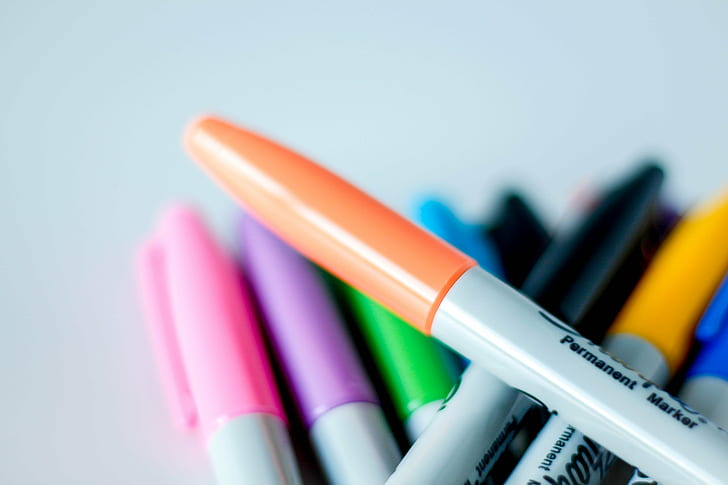 pile of color pens, maker, pile, pens, office, school  color, color  pencil, Person, motley, Bunt, composition, plastic, Art  education, Bildung, Schule, equipment, stationery, ink, Tinte, up, sich, auf, tube, still life, college, Hochschule, bright, hell, coloring, write, science, Wissenschaft, pencil, HD wallpaper