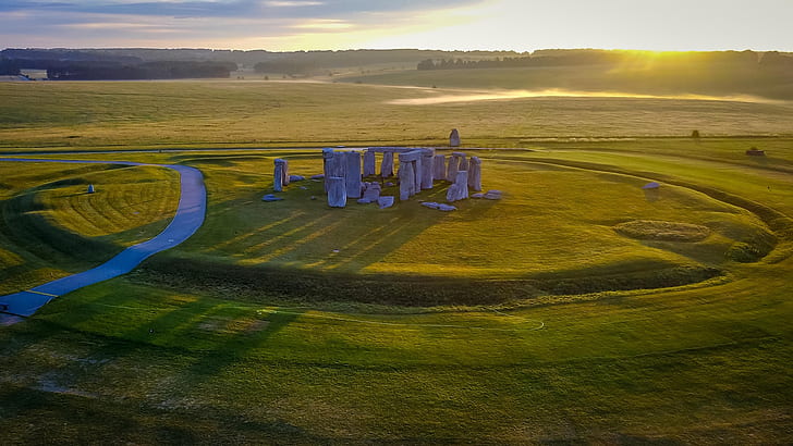 paisaje, naturaleza, Reino Unido, Stonehenge, piedra, carretera, sombra, mañana, amanecer, Wiltshire, Inglaterra, cielo, horizonte, campo, Fondo de pantalla HD